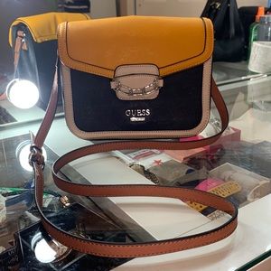 Guess crossbody bag